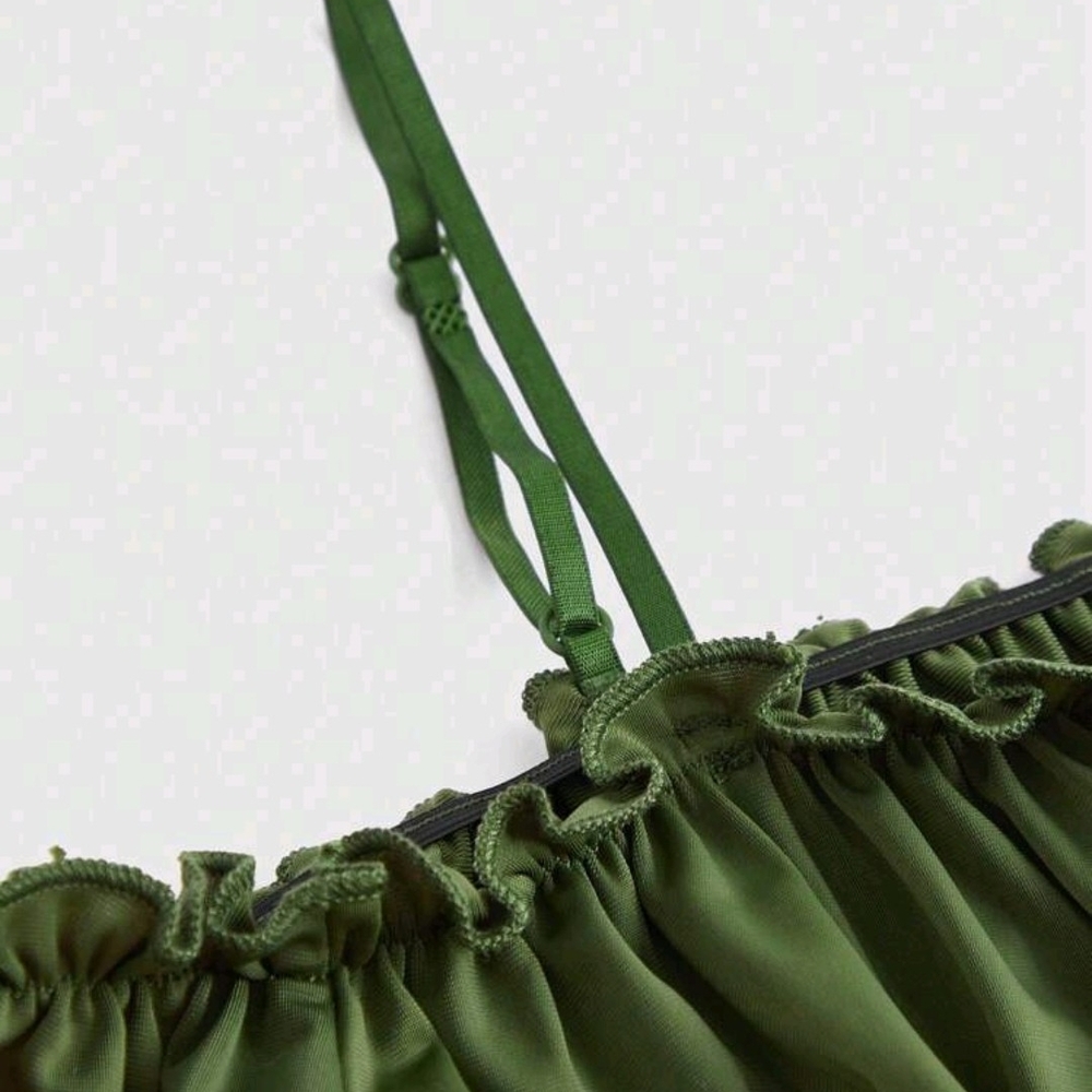 SHEIN Green Off-Shoulder Crop Top with Lace-Up - Picture 4 of 4